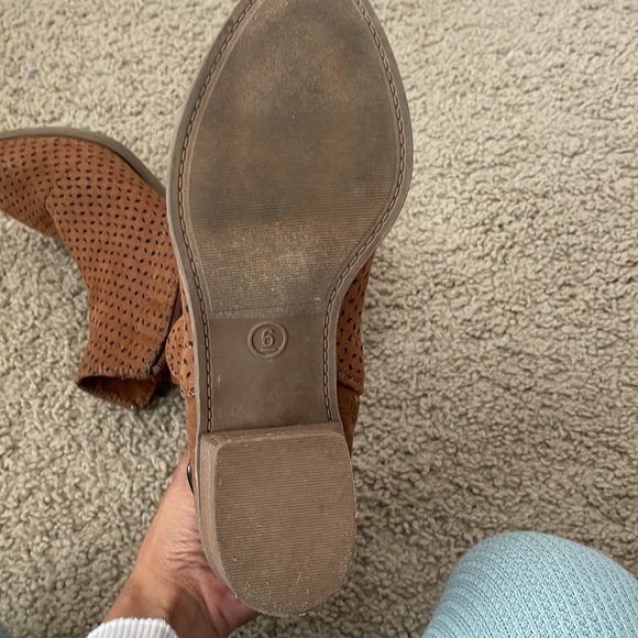 Universal thread booties - Picture 4 of 4